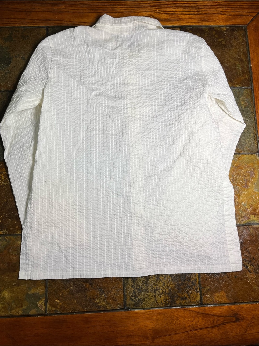 Sympli white textured button-front shirt—Size 8 - Picture 5 of 5